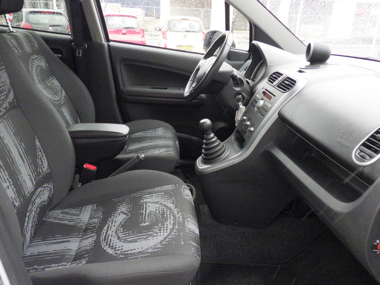 Opel Agila