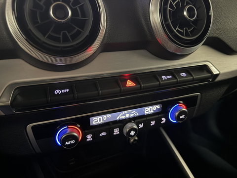 Audi Q2 35 TFSI S-Line Black Edition Virtual DSG Cruise NAP