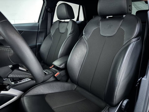 Audi Q2 35 TFSI S-Line Black Edition Virtual DSG Cruise NAP
