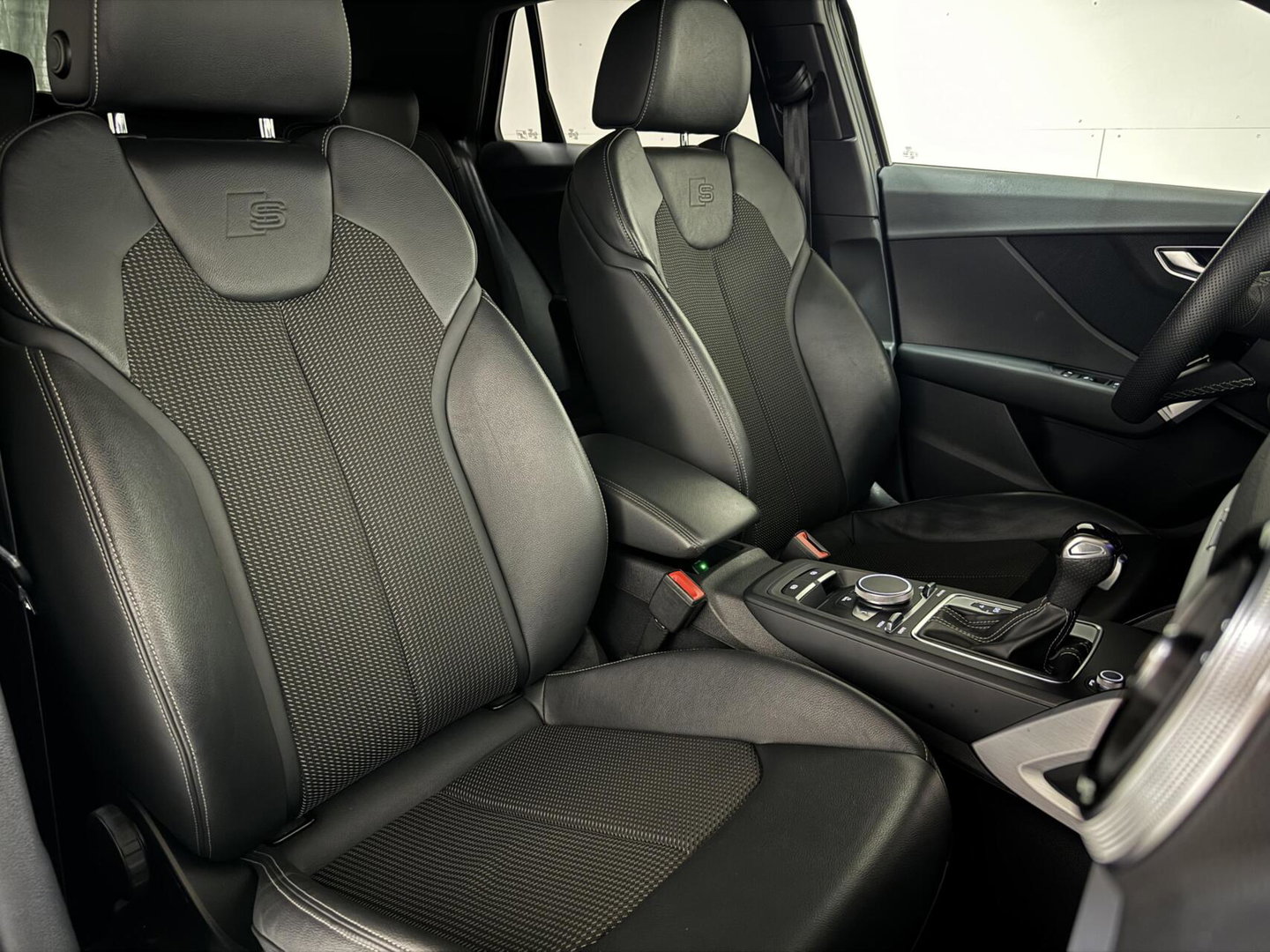 Audi Q2 35 TFSI S-Line Black Edition Virtual DSG Cruise NAP