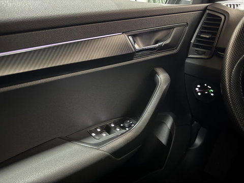 Škoda Karoq 1.5 TSI ACT Sportline Pano Virtual Camera Carplay NAP