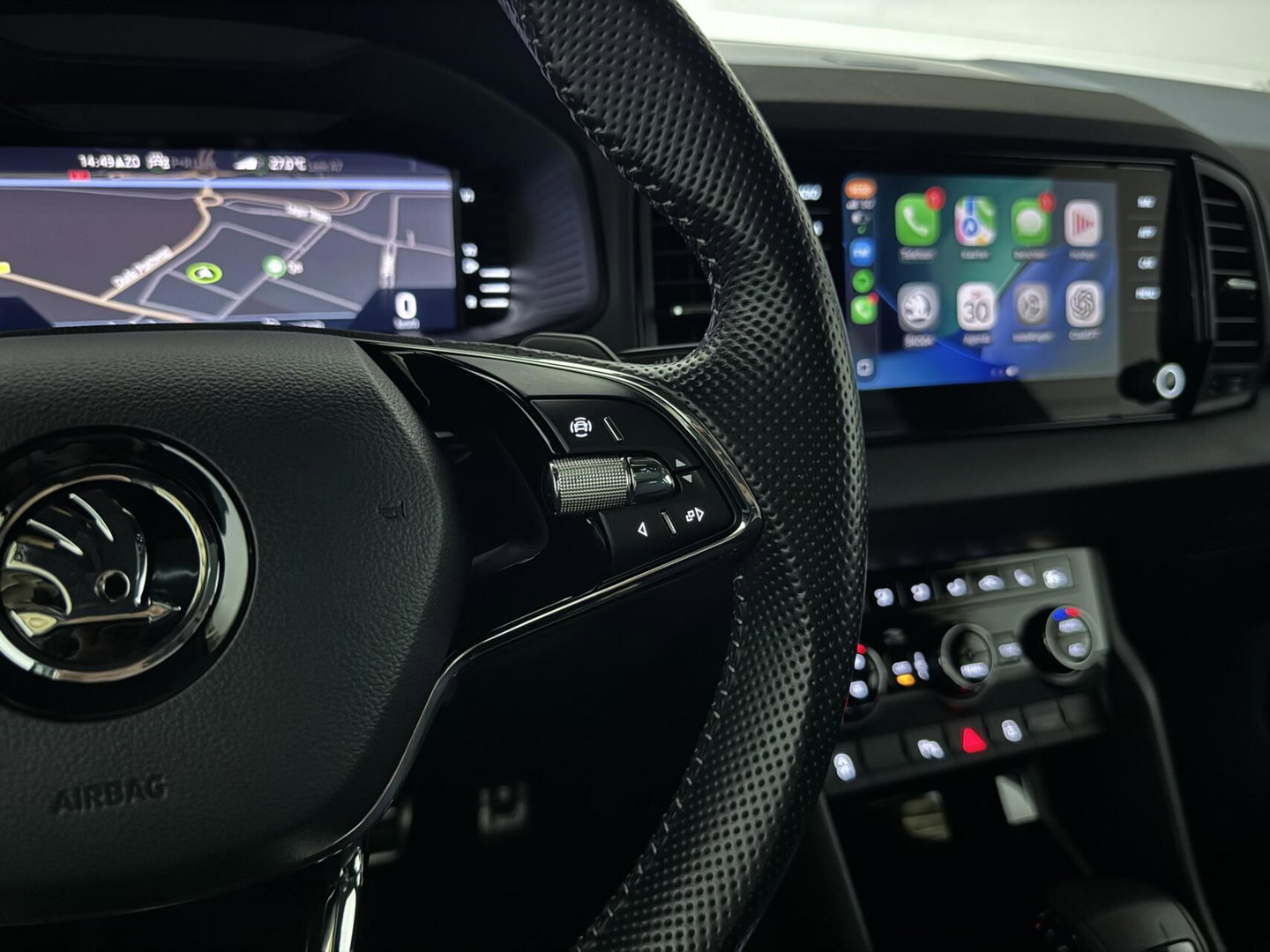 Škoda Karoq 1.5 TSI ACT Sportline Pano Virtual Camera Carplay NAP