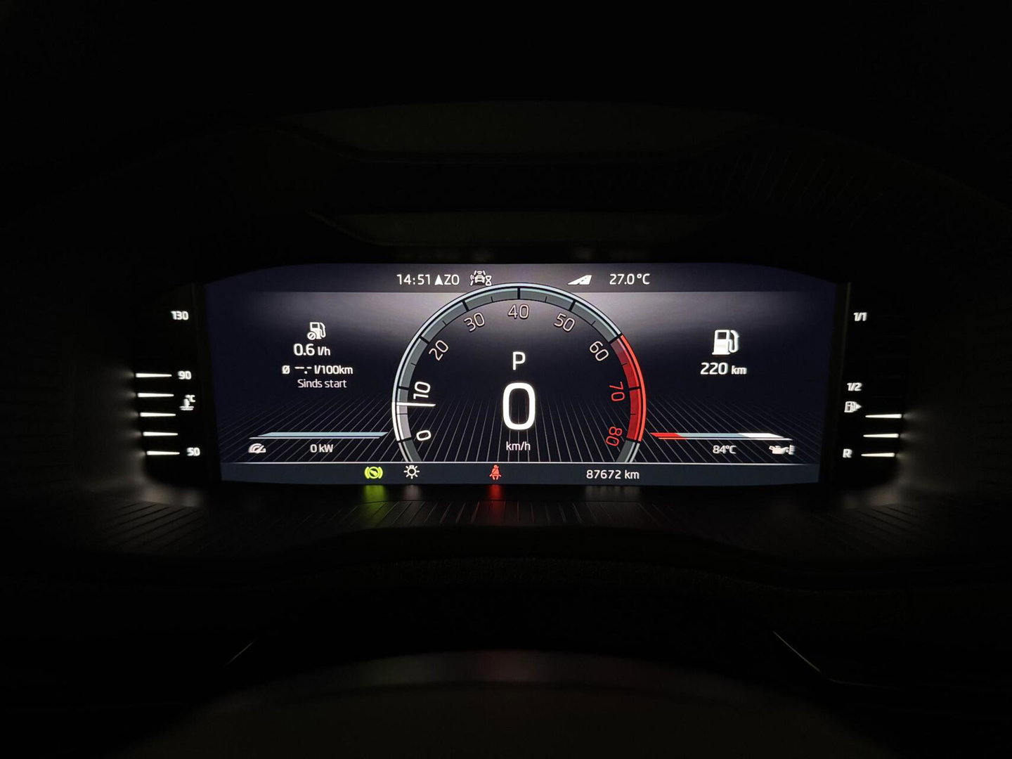 Škoda Karoq 1.5 TSI ACT Sportline Pano Virtual Camera Carplay NAP