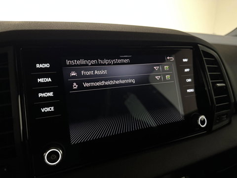 Škoda Karoq 1.5 TSI ACT Sportline Pano Virtual Camera Carplay NAP