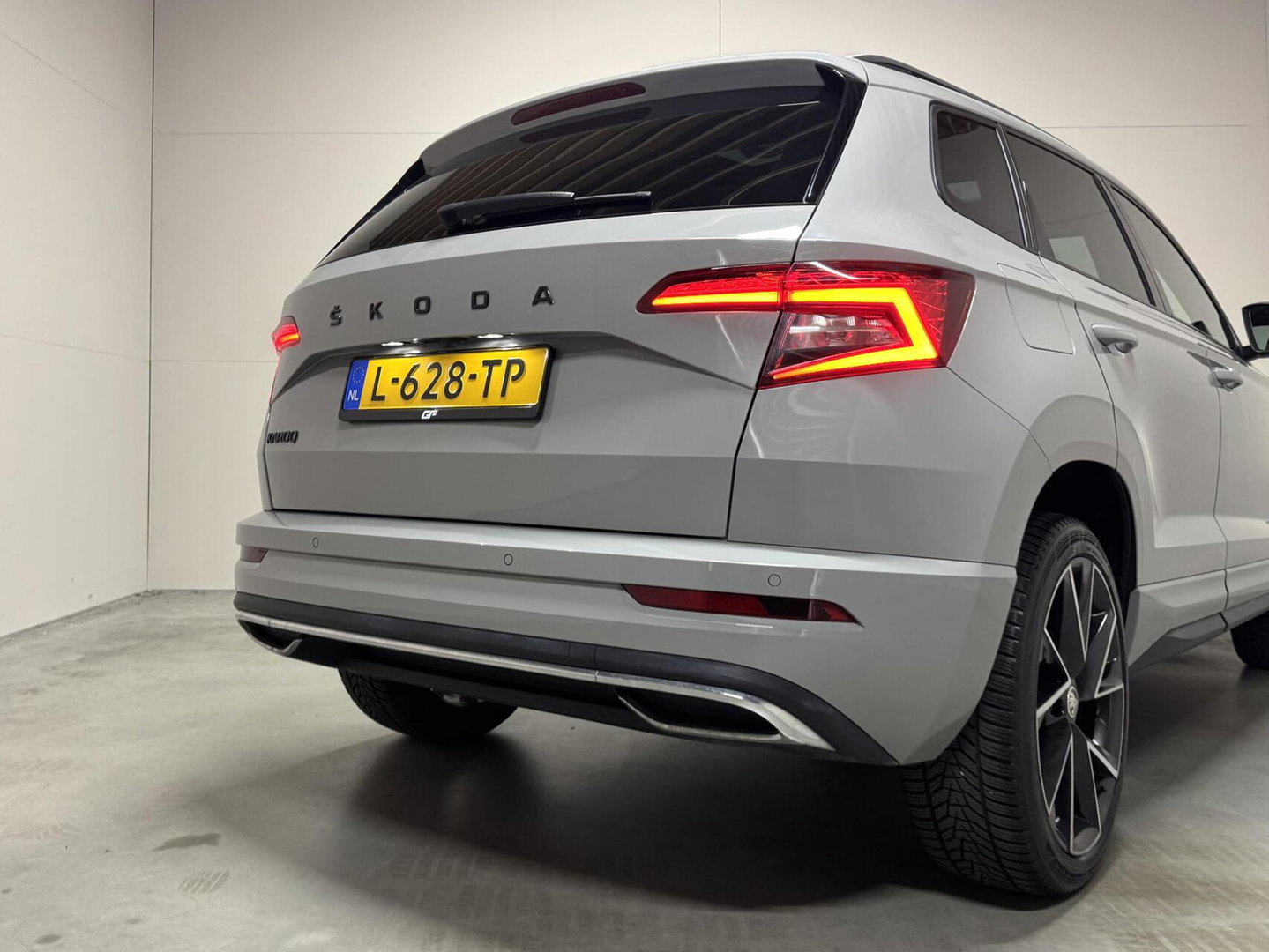 Škoda Karoq 1.5 TSI ACT Sportline Pano Virtual Camera Carplay NAP