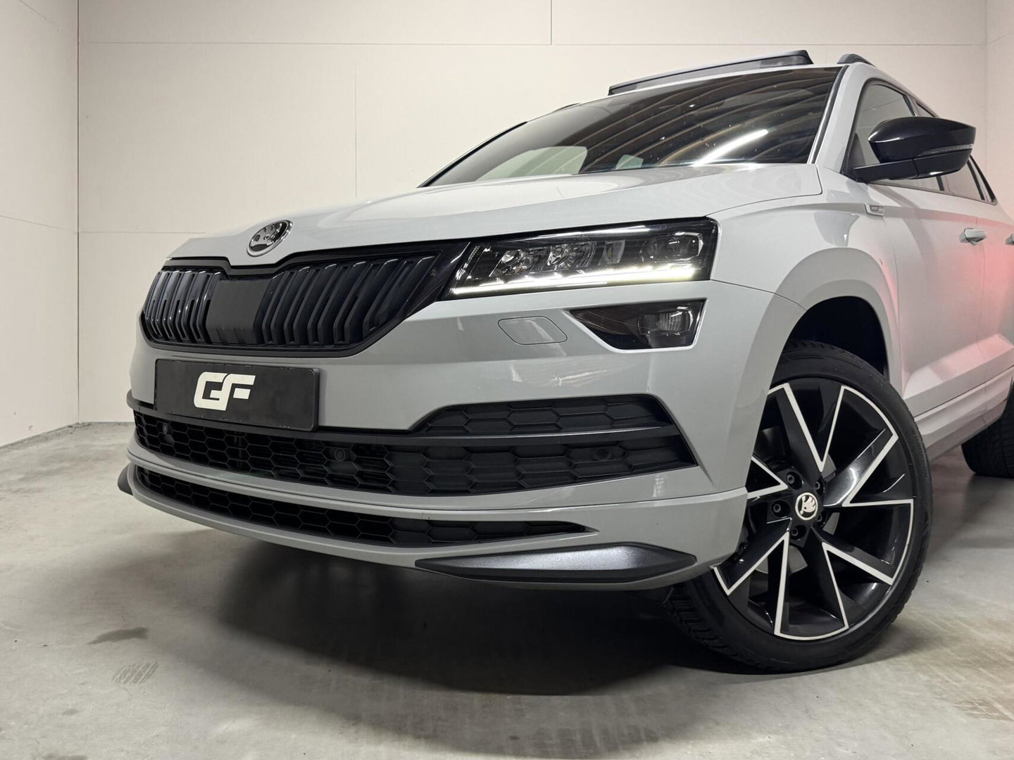 Škoda Karoq 1.5 TSI ACT Sportline Pano Virtual Camera Carplay NAP