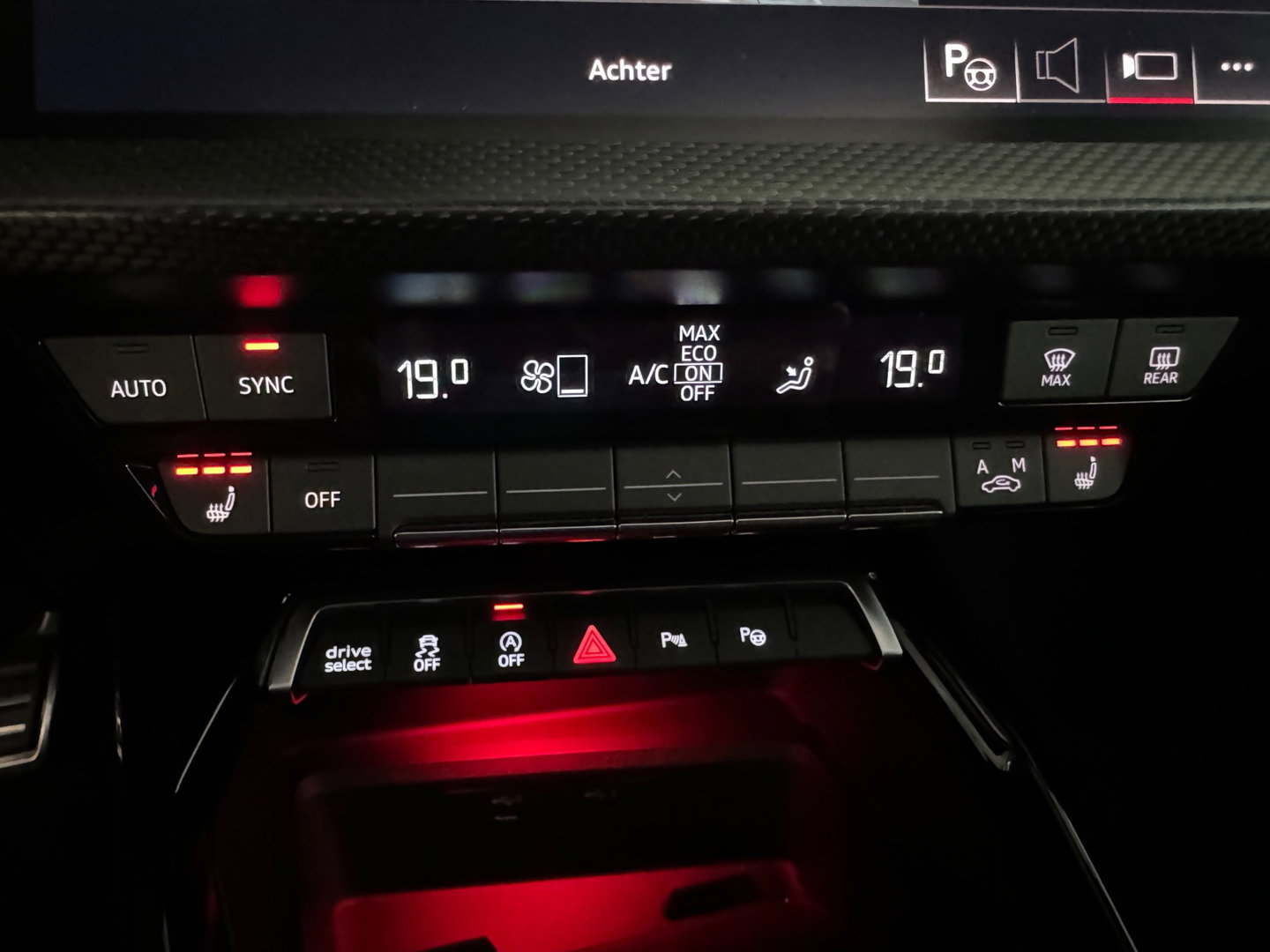 Audi RS3 Sportback 2.5 TFSI quattro Pano|Ceramic|Akra|Massage