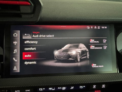 Audi RS3 Sportback 2.5 TFSI quattro Pano|Ceramic|Akra|Massage