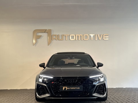 Audi RS3 Sportback 2.5 TFSI quattro Pano|Ceramic|Akra|Massage
