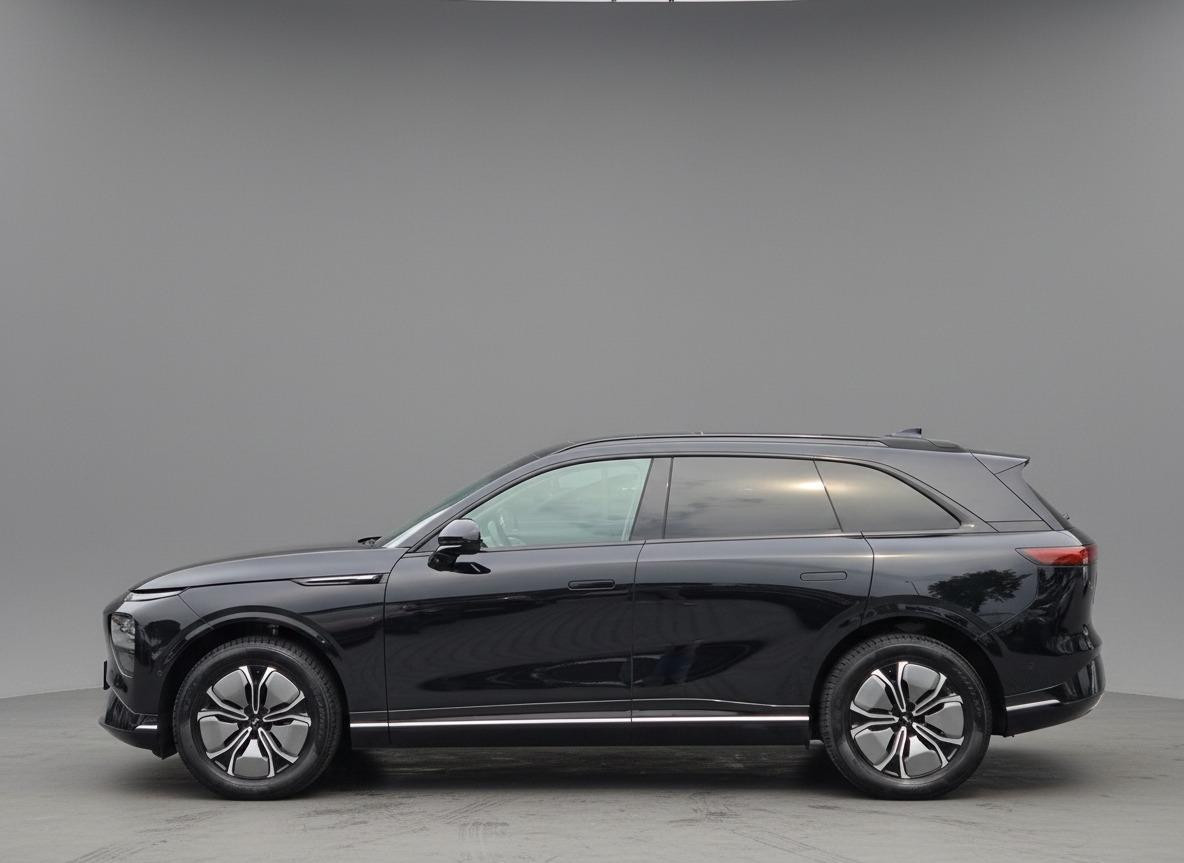 XPENG G9