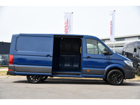 Volkswagen Crafter 35 2.0 TDI L3H2 PB Edition Cruise, Carplay, LED, Multimedia, Sensoren, Voorruit verwarming, 140pk, Automaat, Uniek!
