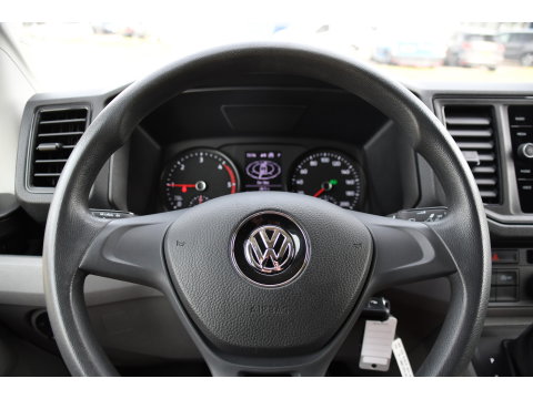 Volkswagen Crafter 35 2.0 TDI L3H2 PB Edition Cruise, Carplay, LED, Multimedia, Sensoren, Voorruit verwarming, 140pk, Automaat, Uniek!
