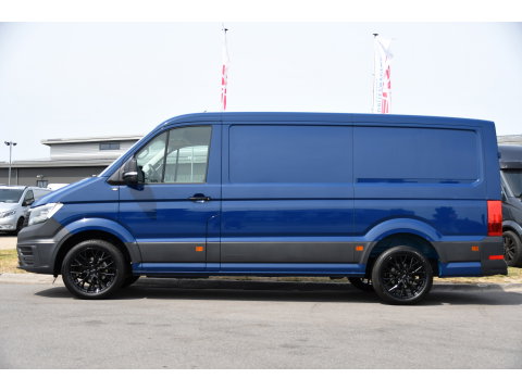 Volkswagen Crafter 35 2.0 TDI L3H2 PB Edition Cruise, Carplay, LED, Multimedia, Sensoren, Voorruit verwarming, 140pk, Automaat, Uniek!