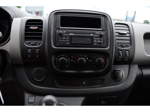 Renault Trafic 1.6 dCi T29 L2H1 Edition Cruise, Airco, 2 x Schuifdeur, 125pk, Sensoren, Trekhaak, Radio, Uniek!