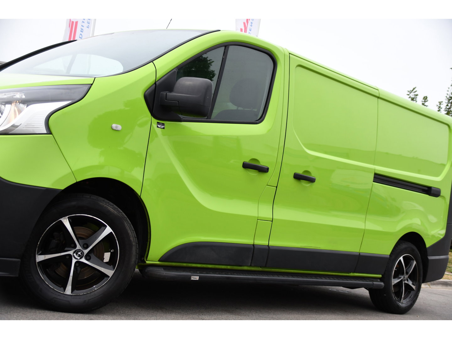 Renault Trafic 1.6 dCi T29 L2H1 Edition Cruise, Airco, 2 x Schuifdeur, 125pk, Sensoren, Trekhaak, Radio, Uniek!