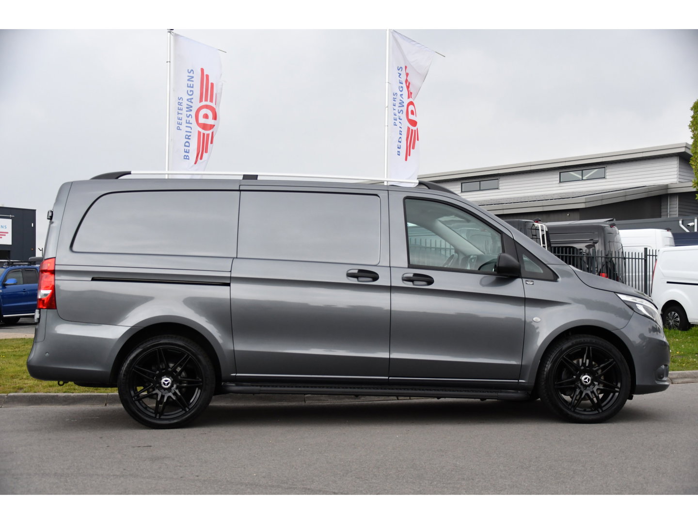 Mercedes-Benz Vito 119 CDI L2 PB Edition Camera, Cruise, Carplay, 190pk, LED, Multimedia, Automaat, Uniek!