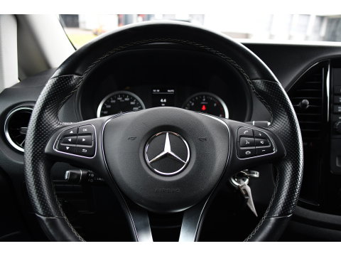 Mercedes-Benz Vito 119 CDI L2 PB Edition Camera, Cruise, Carplay, 190pk, LED, Multimedia, Automaat, Uniek!