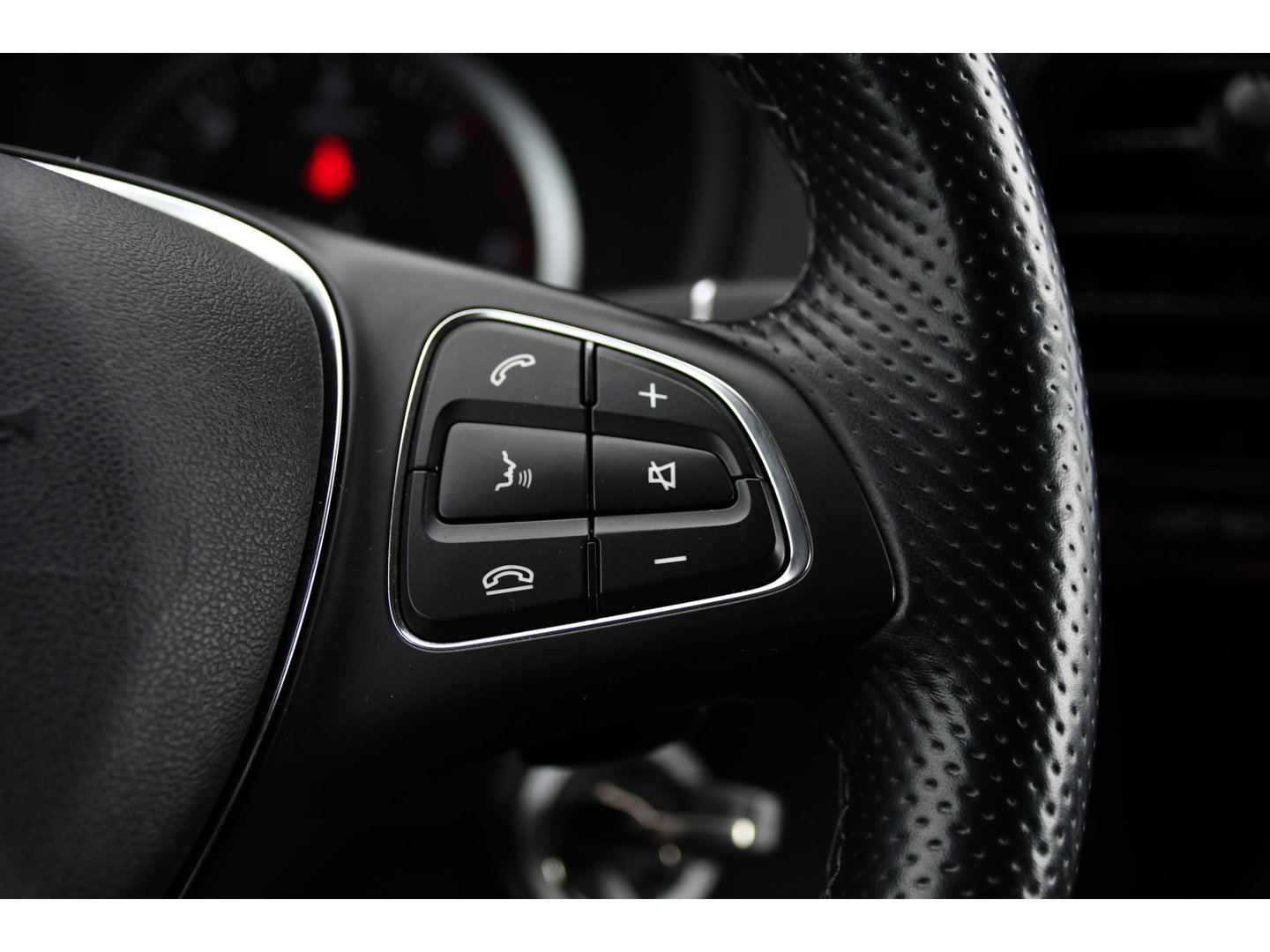 Mercedes-Benz Vito 119 CDI L2 PB Edition Camera, Cruise, Carplay, 190pk, LED, Multimedia, Automaat, Uniek!