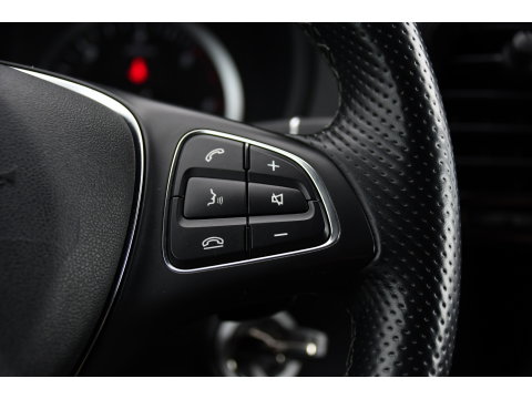 Mercedes-Benz Vito 119 CDI L2 PB Edition Camera, Cruise, Carplay, 190pk, LED, Multimedia, Automaat, Uniek!