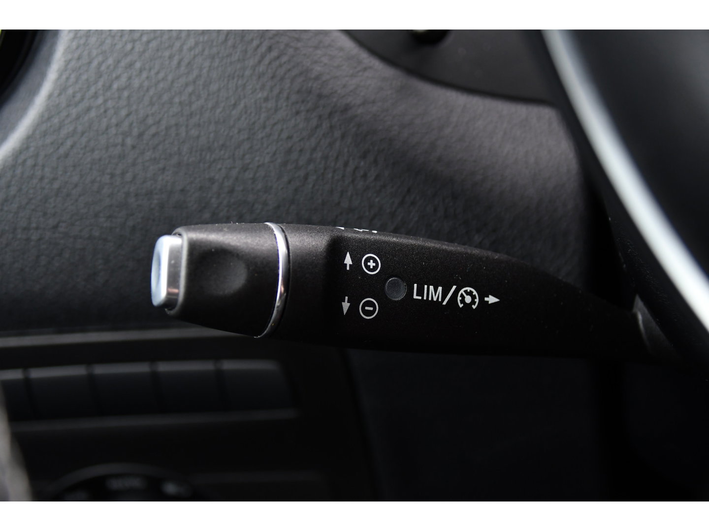 Mercedes-Benz Vito 119 CDI L2 PB Edition Camera, Cruise, Carplay, 190pk, LED, Multimedia, Automaat, Uniek!