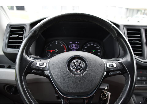 Volkswagen Crafter 35 2.0 TDI L3H3 Highline Black Edition Camera, Cruise, Carplay, LED, Clima, Automaat, Trekhaak, Sensoren, Uniek!