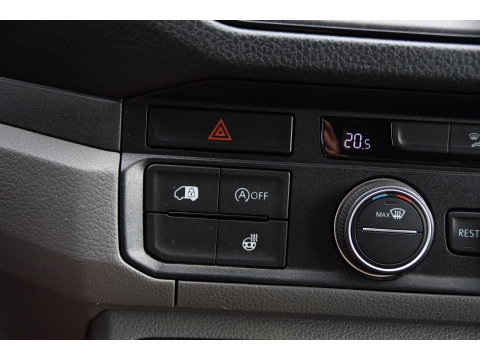 Volkswagen Crafter 35 2.0 TDI L3H3 Highline Black Edition Camera, Cruise, Carplay, LED, Clima, Automaat, Trekhaak, Sensoren, Uniek!