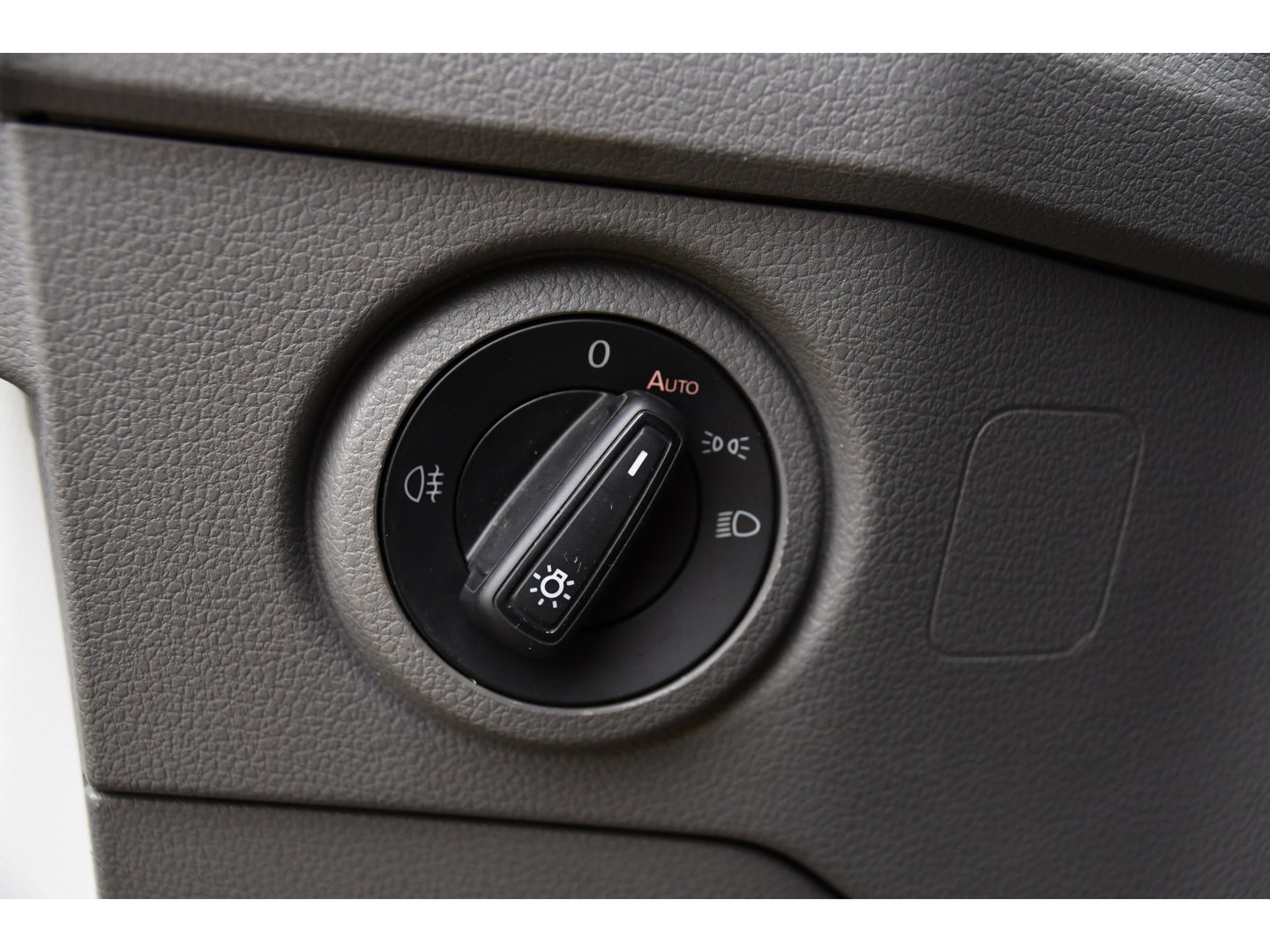 Volkswagen Crafter 35 2.0 TDI L3H3 Highline Black Edition Camera, Cruise, Carplay, LED, Clima, Automaat, Trekhaak, Sensoren, Uniek!