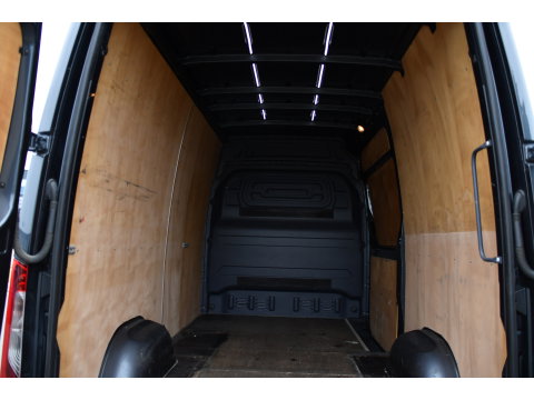 Mercedes-Benz Sprinter 315 1.9 CDI L2H2 RWD PB Edition Camera, Carplay, LED, 3500kg Trekhaak, Mbux, 150pk, Automaat, Clima, Stoelverwarming, Uniek!