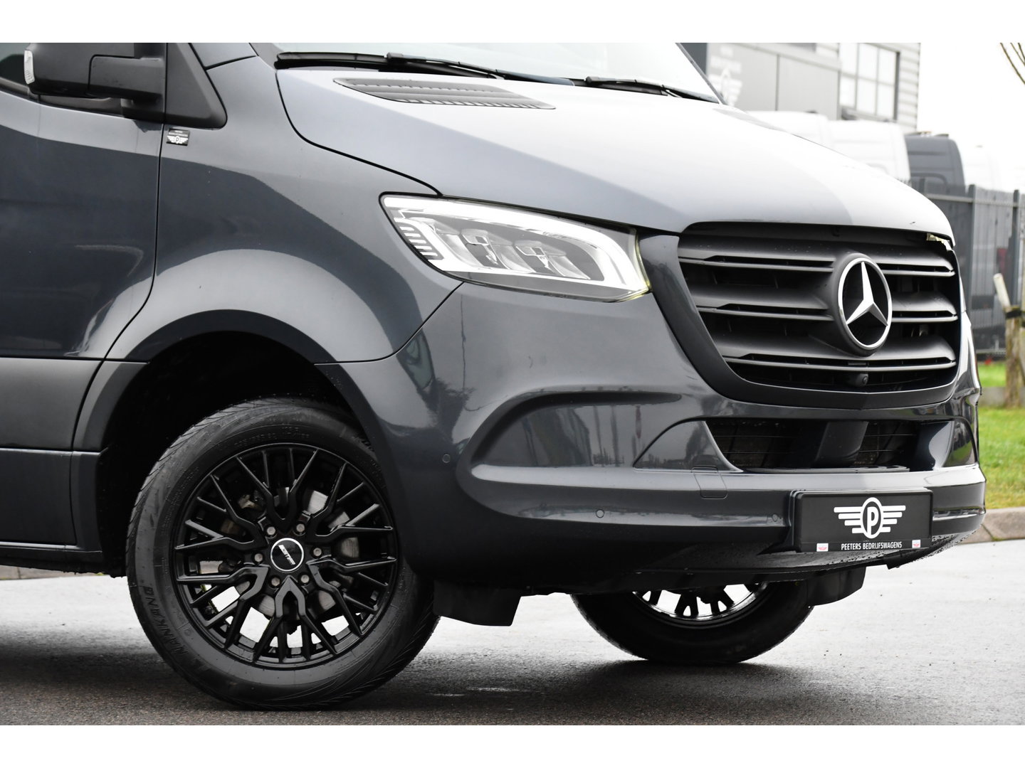Mercedes-Benz Sprinter 315 1.9 CDI L2H2 RWD PB Edition Camera, Carplay, LED, 3500kg Trekhaak, Mbux, 150pk, Automaat, Clima, Stoelverwarming, Uniek!