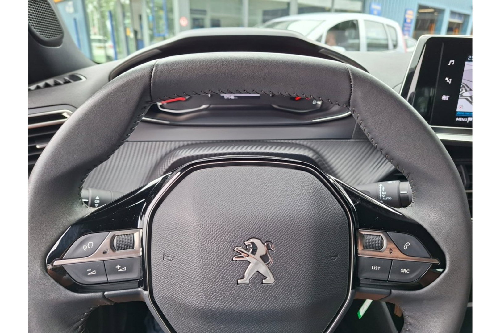 Peugeot 2008 1.2 PURETECH STYLE AIRCO NAVI CRUISE PDC CARPLAY STOELVW