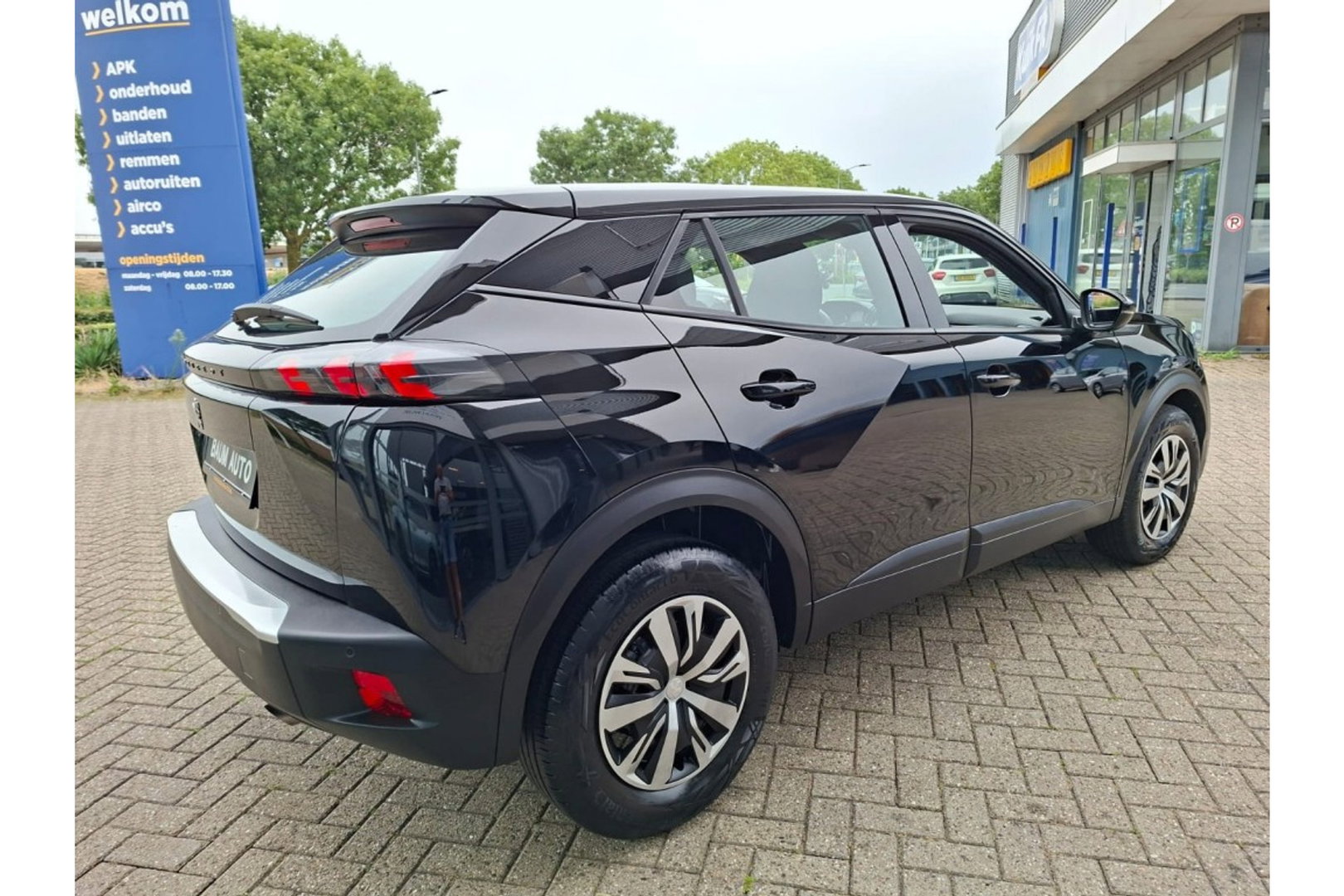 Peugeot 2008 1.2 PURETECH STYLE AIRCO NAVI CRUISE PDC CARPLAY STOELVW