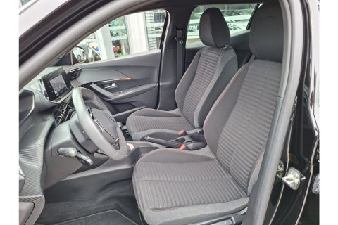 Peugeot 2008 1.2 PURETECH STYLE AIRCO NAVI CRUISE PDC CARPLAY STOELVW