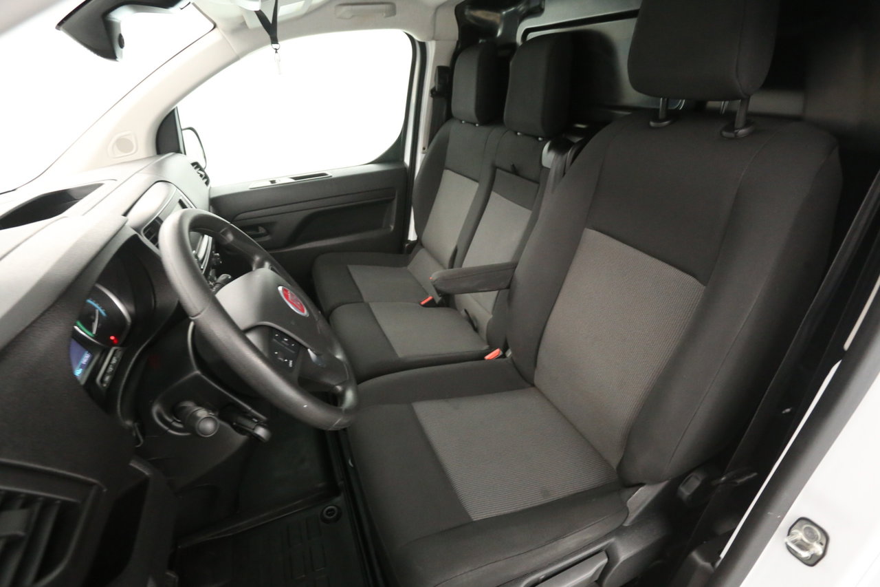 Peugeot e-Expert