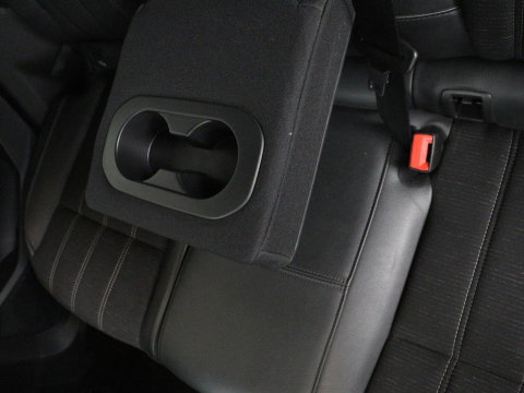 Renault Austral 1.3 mild hybrid | SOH 92,4% | Half leder | Climate control | Carplay | Virtual Dashboard | Adaptive Cruise | Camera | Park assist |