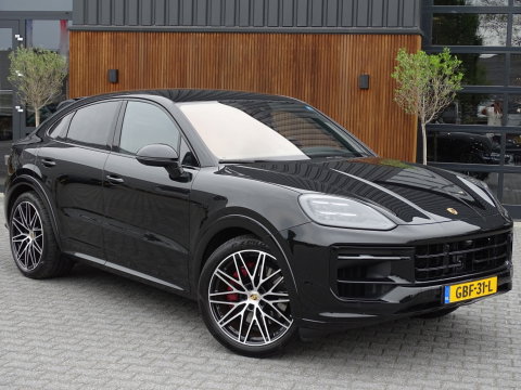 Porsche Cayenne Coupé 3.0 E-Hybrid 470PK / Sport Design / Bose / 2024 *NAP*