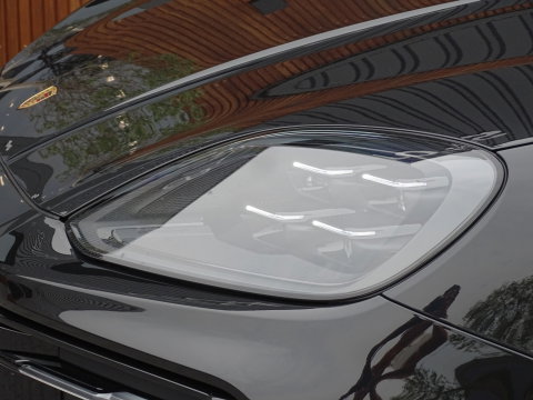 Porsche Cayenne Coupé 3.0 E-Hybrid 470PK / Sport Design / Bose / 2024 *NAP*