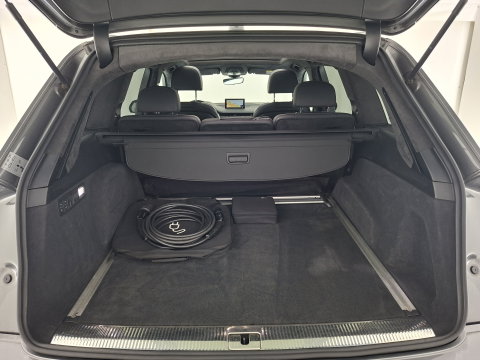 Audi Q7 3.0 TDI e-tron quattro Sport Aut. *PANO | HEAD-UP | LEATHER | MATRIX-LED | ADAPTIVE-CRUISE | BLINDSPOT | MEMORY-PACK | BOSE-SOUND | DIGI-COCKPIT | CAMERA | SHIFTPADDLES | PRIVACY-GLASS | KEYLESS | DAB+ | NAVI-FULLMAP | 2