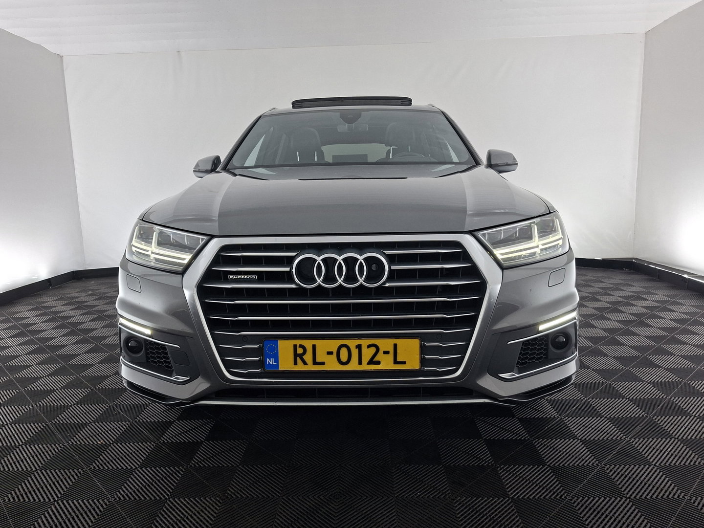 Audi Q7 3.0 TDI e-tron quattro Sport Aut. *PANO | HEAD-UP | LEATHER | MATRIX-LED | ADAPTIVE-CRUISE | BLINDSPOT | MEMORY-PACK | BOSE-SOUND | DIGI-COCKPIT | CAMERA | SHIFTPADDLES | PRIVACY-GLASS | KEYLESS | DAB+ | NAVI-FULLMAP | 2