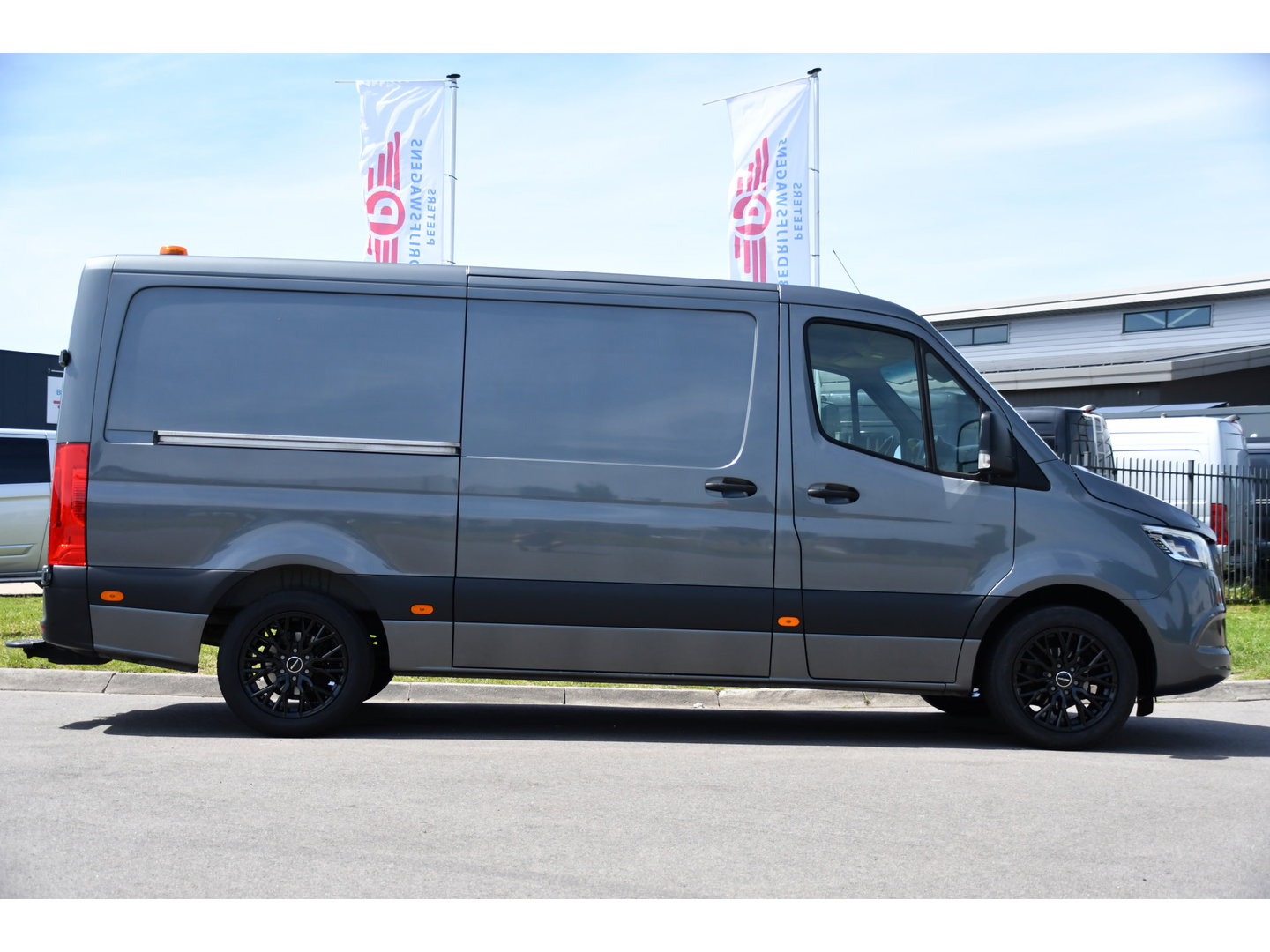 Mercedes-Benz Sprinter 316 2.2 CDI L2H1 PB Edition MARGE! Camera, Cruise, Sensoren, automaat, LED, Carplay, 164pk, Standkachel, Trekhaak, Uniek!