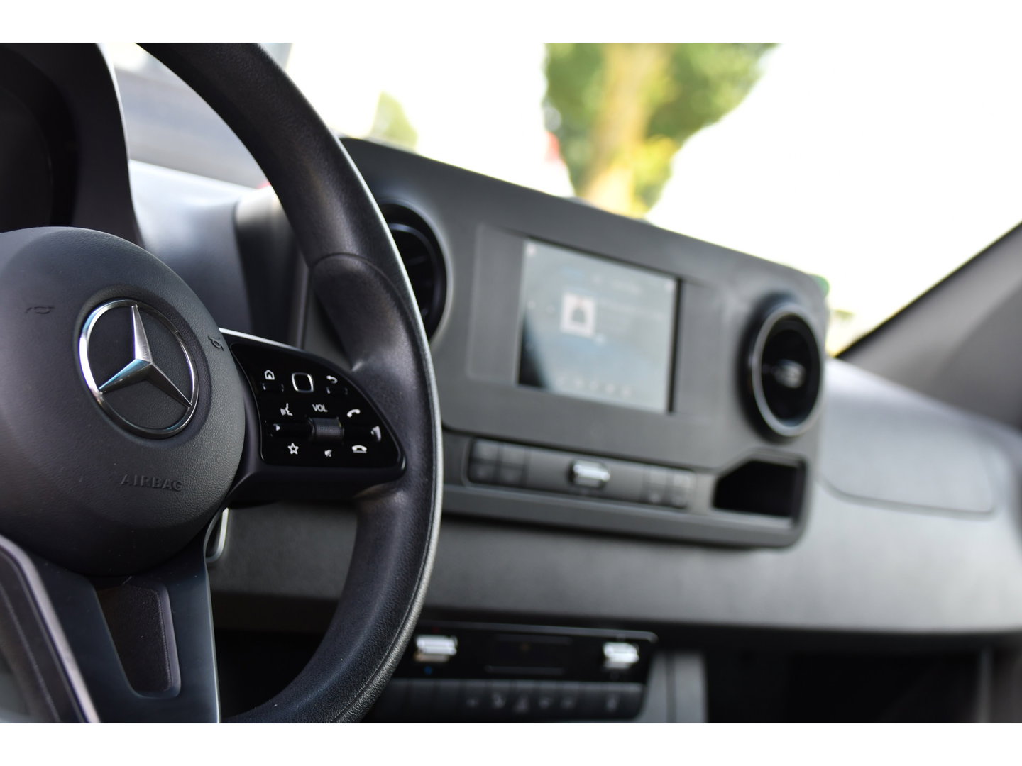 Mercedes-Benz Sprinter 316 2.2 CDI L2H1 PB Edition MARGE! Camera, Cruise, Sensoren, automaat, LED, Carplay, 164pk, Standkachel, Trekhaak, Uniek!