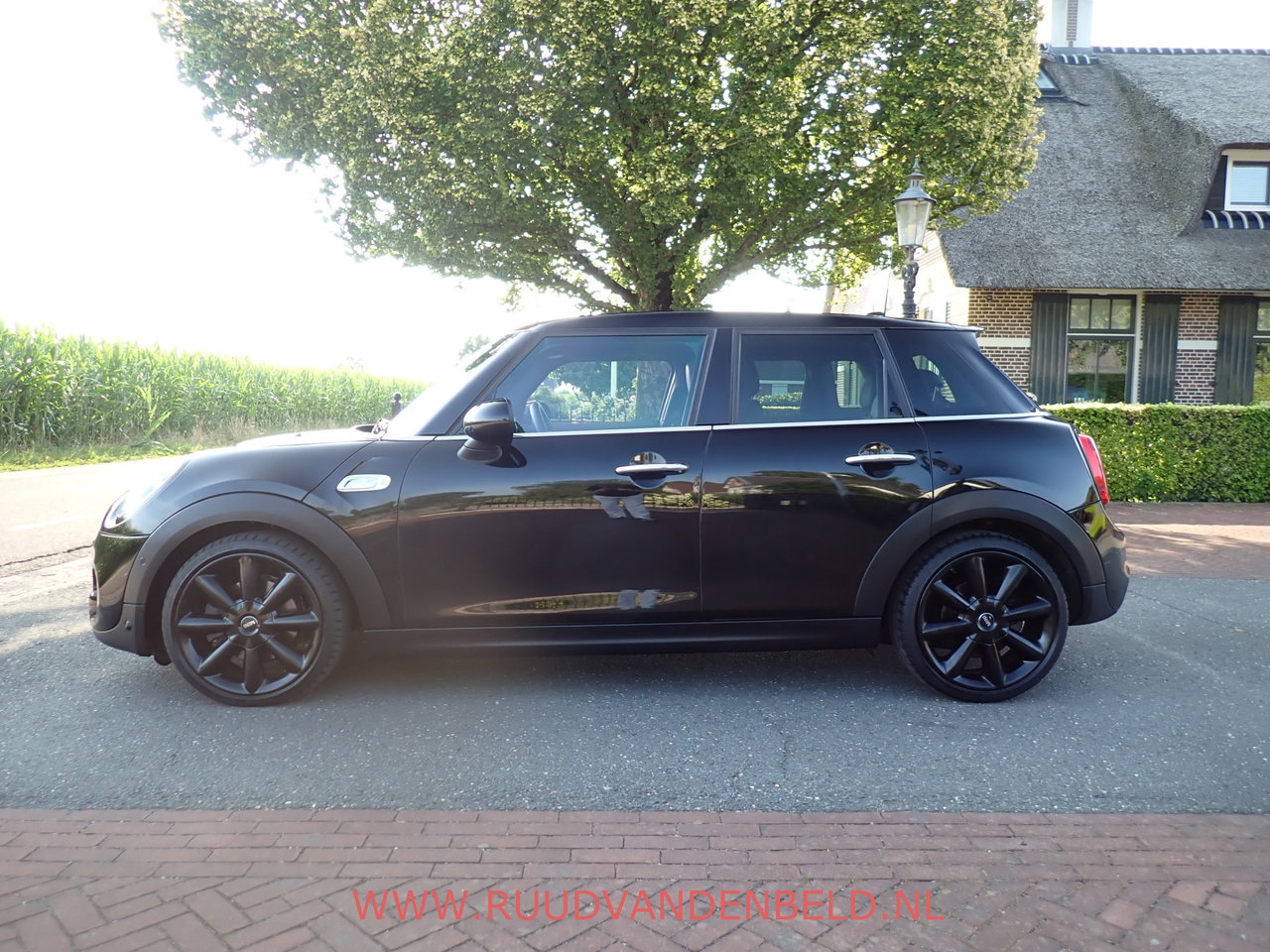 MINI 5-Deurs