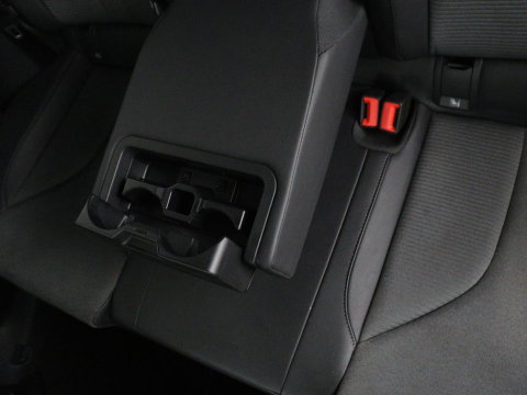 Škoda Enyaq iV 60 | SOH 92,4% | Panoramadak | Stoel/stuur verwarming | Half leder | Adaptive cruise | Carplay | Virtueel dashboard | Sfeerverlichting | Climate control | Camera | Park assist |