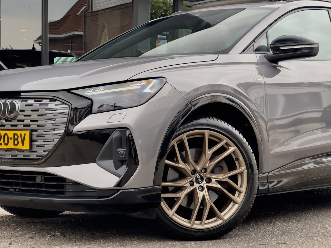 Audi Q4 e-tron