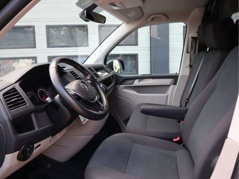 Volkswagen Transporter 2.0 TDI 150 pk DSG Automaat L2 Lang - Highline
