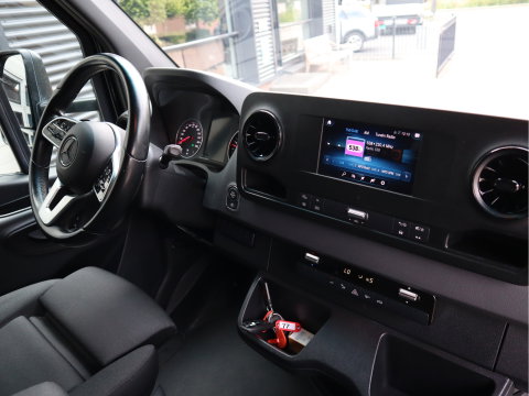 Mercedes-Benz Sprinter 314 CDI Automaat Euro 6 - Bakwagen Laadklep - NL Auto - Mbux