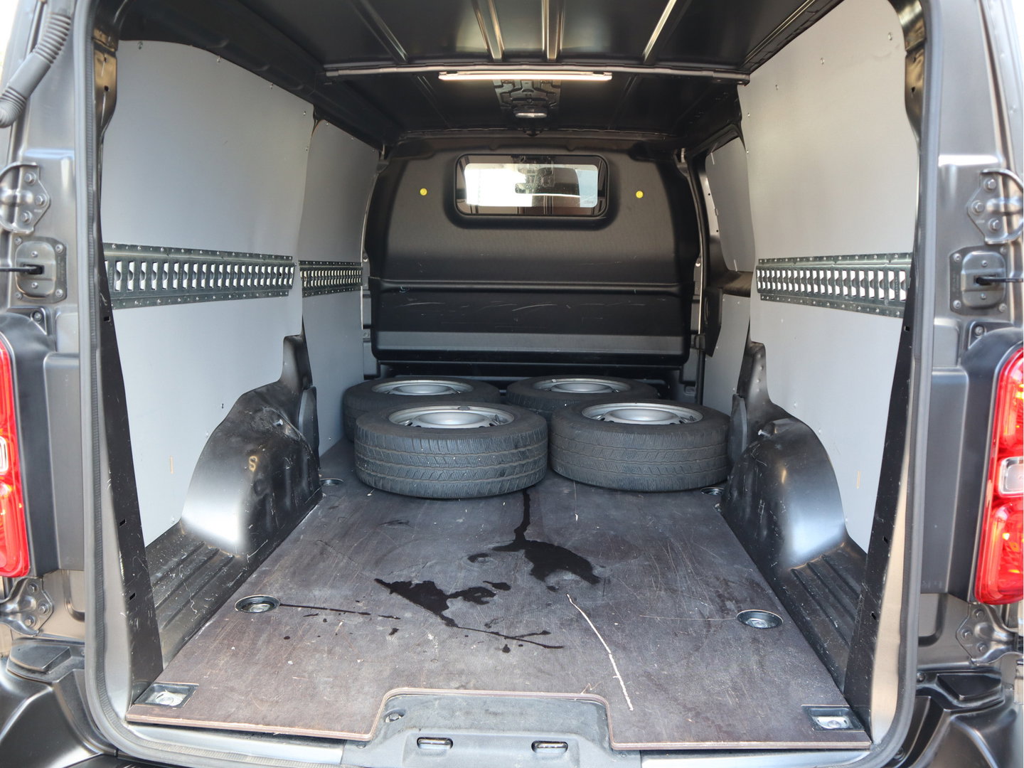 Opel Vivaro 1.5 BlueHDi 102pk Euro 6 - Extra Lang L3 - Trekhaak - Camera