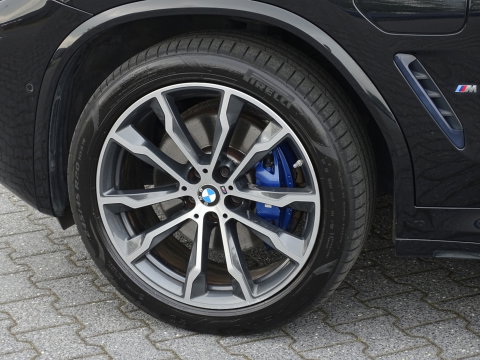 BMW X3 30e 292PK X-Drive M-Sport / pano / head-up / BTW