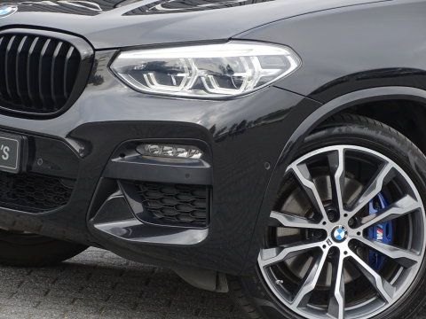 BMW X3 30e 292PK X-Drive M-Sport / pano / head-up / BTW