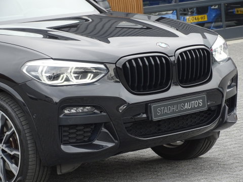 BMW X3 30e 292PK X-Drive M-Sport / pano / head-up / BTW