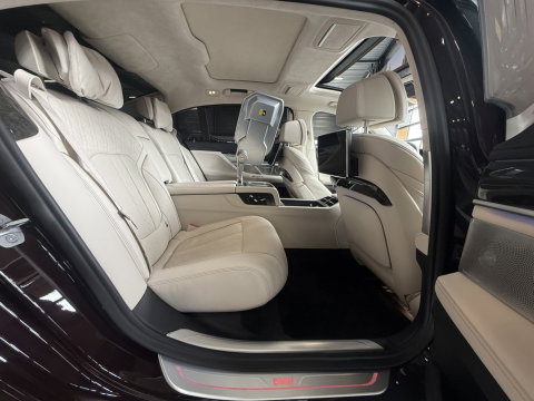 BMW 7 Serie 745Le 394PK X-drive Individual / SkyLounge / TV's / B&W / 360°